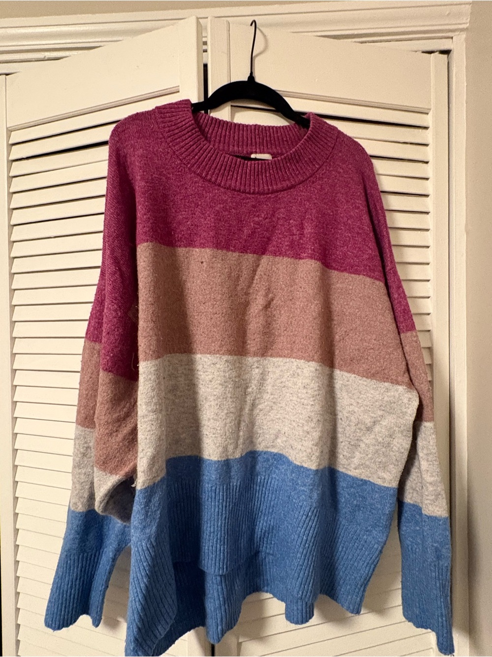 a new day Colorblock Crewneck Sweater in Pink, Grey, & Blue